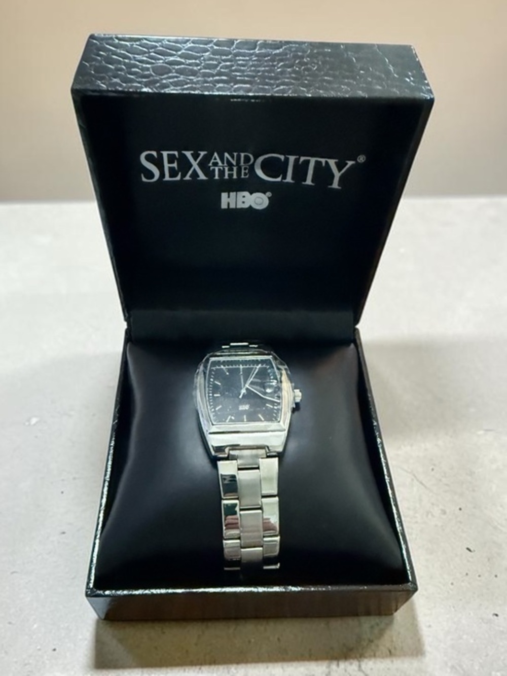 🫶🏻 Sex and the City HBO Promo Silver Men’s Watch